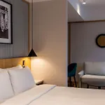 Radisson &