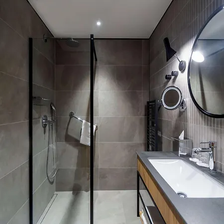 Hotel Radisson & 4*