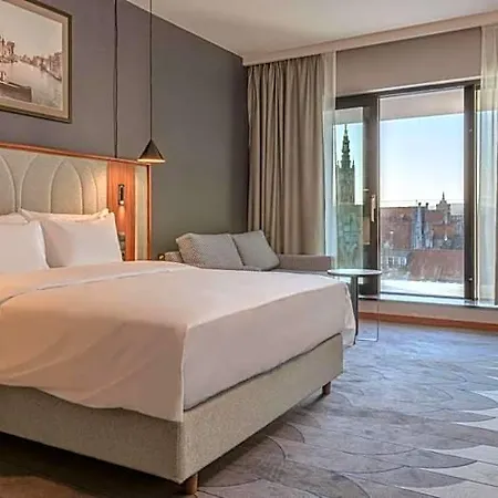 Radisson & 4* Danzica
