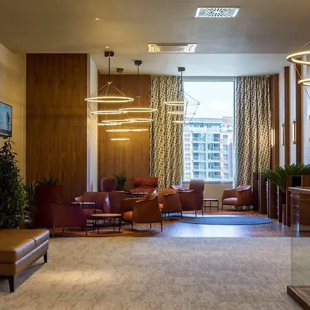 Radisson &