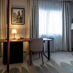 호텔 Radisson & 4*